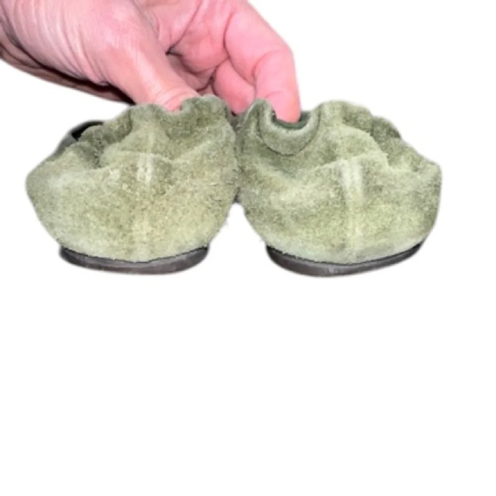 Tory Burch Olive green suede Loafers size 6.5 - Picture 4 of 7